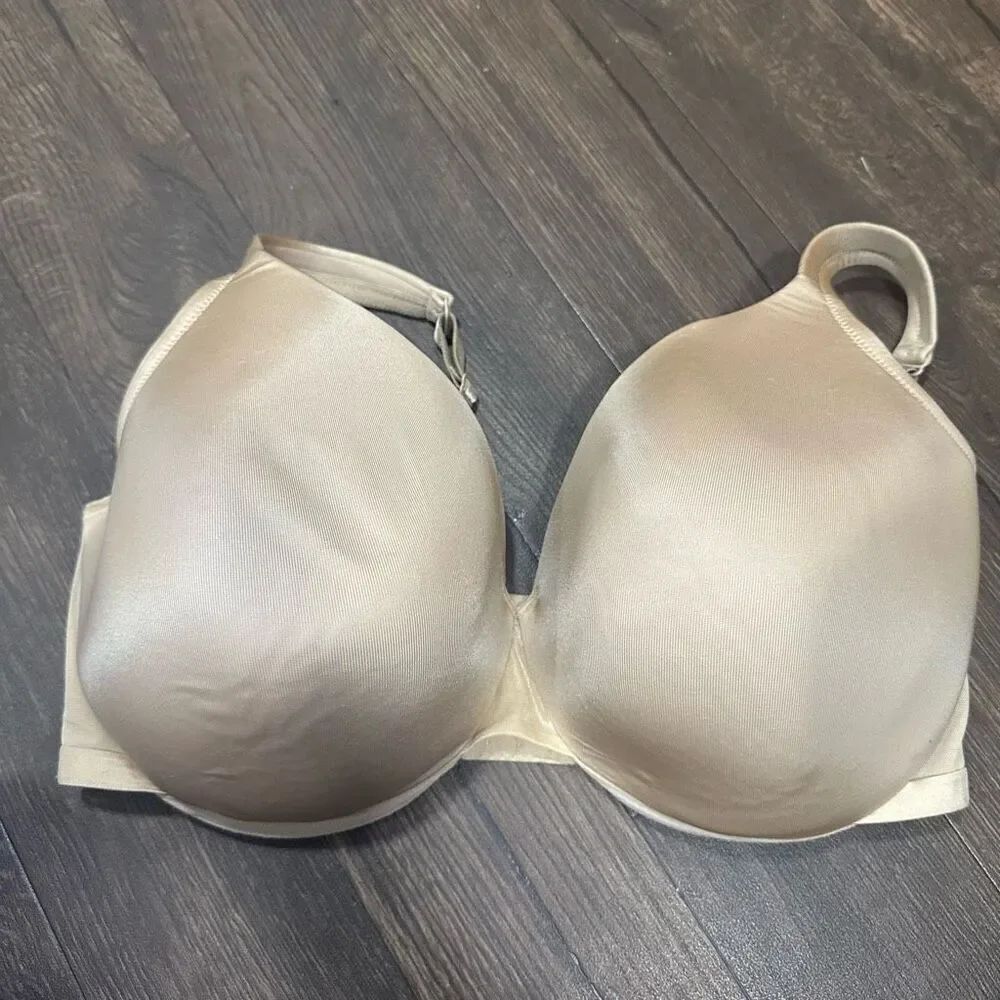 Cacique nude satin full coverage smooth lingerie 40F bra